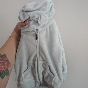 Cozy Light Gray Zip-Up Hoodie